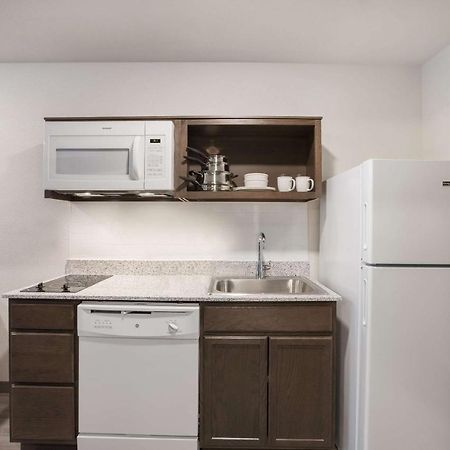 Woodspring Suites Detroit Madison Heights Εξωτερικό φωτογραφία