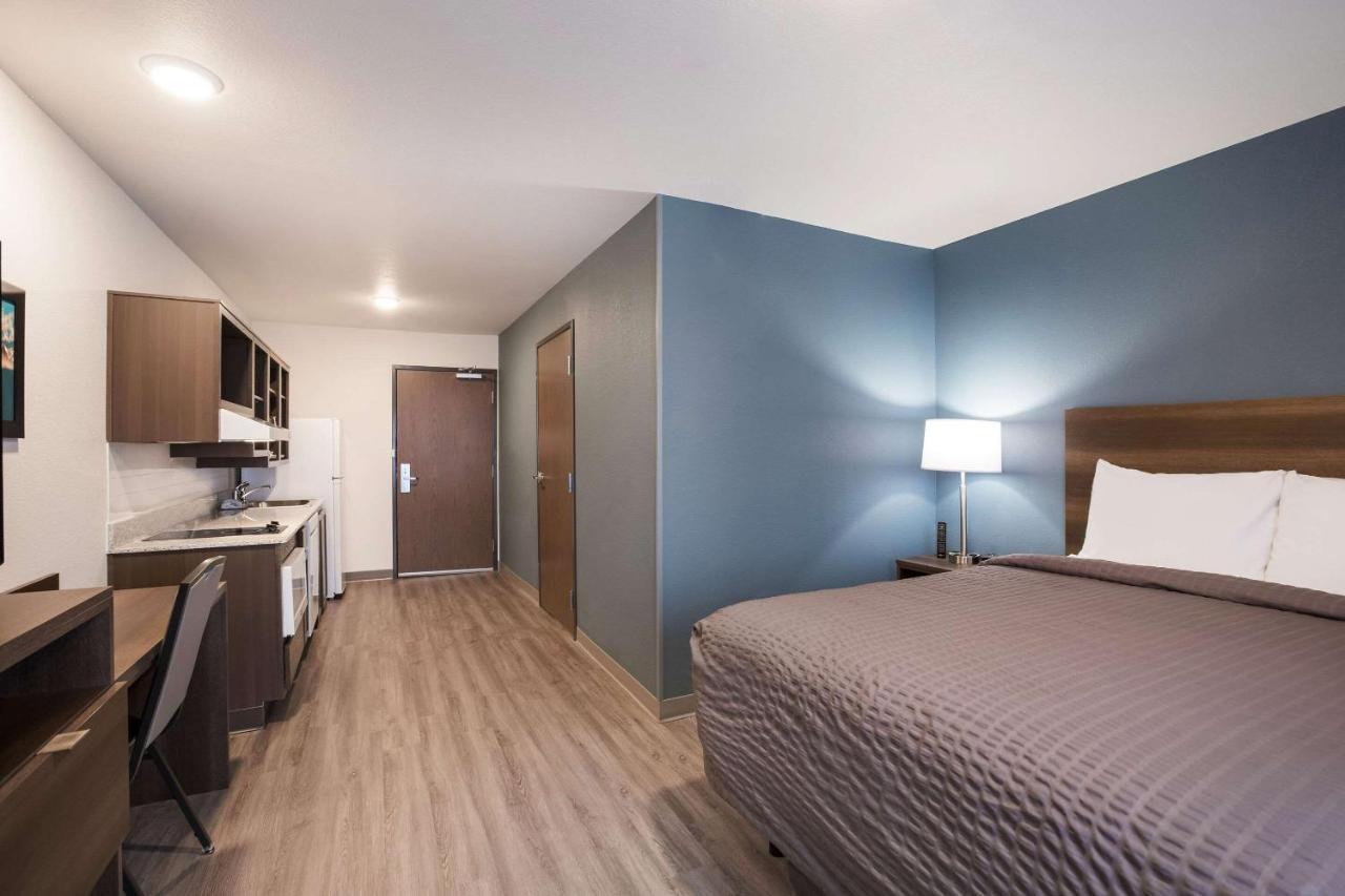 Woodspring Suites Detroit Madison Heights Εξωτερικό φωτογραφία