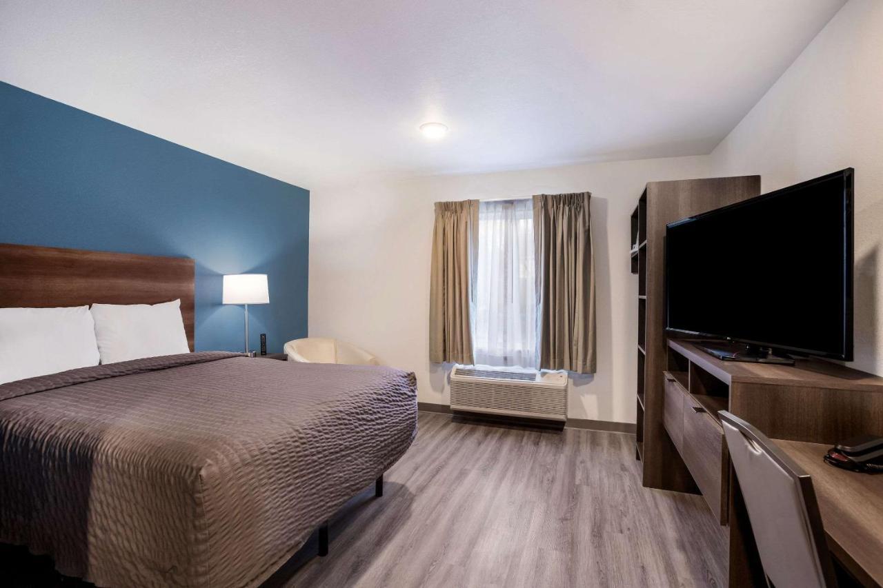 Woodspring Suites Detroit Madison Heights Εξωτερικό φωτογραφία