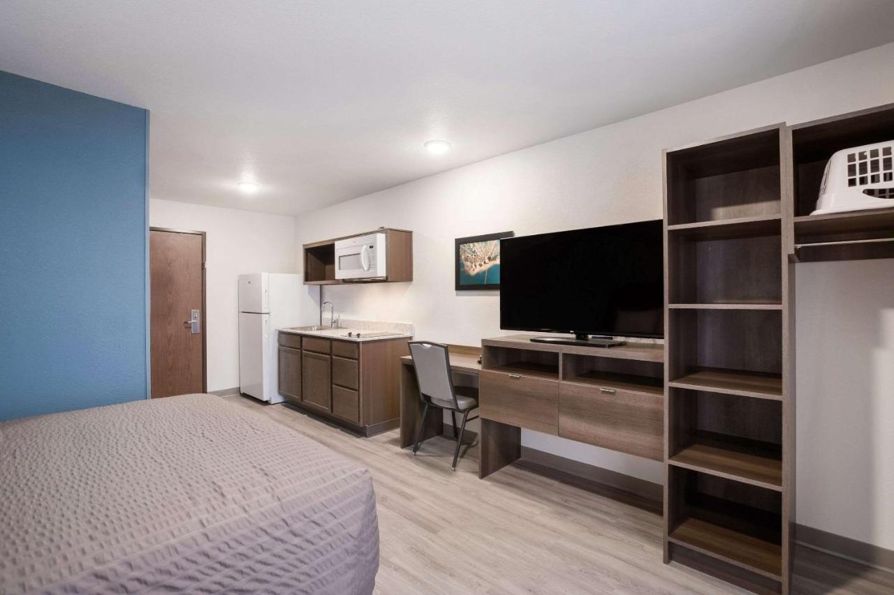 Woodspring Suites Detroit Madison Heights Εξωτερικό φωτογραφία
