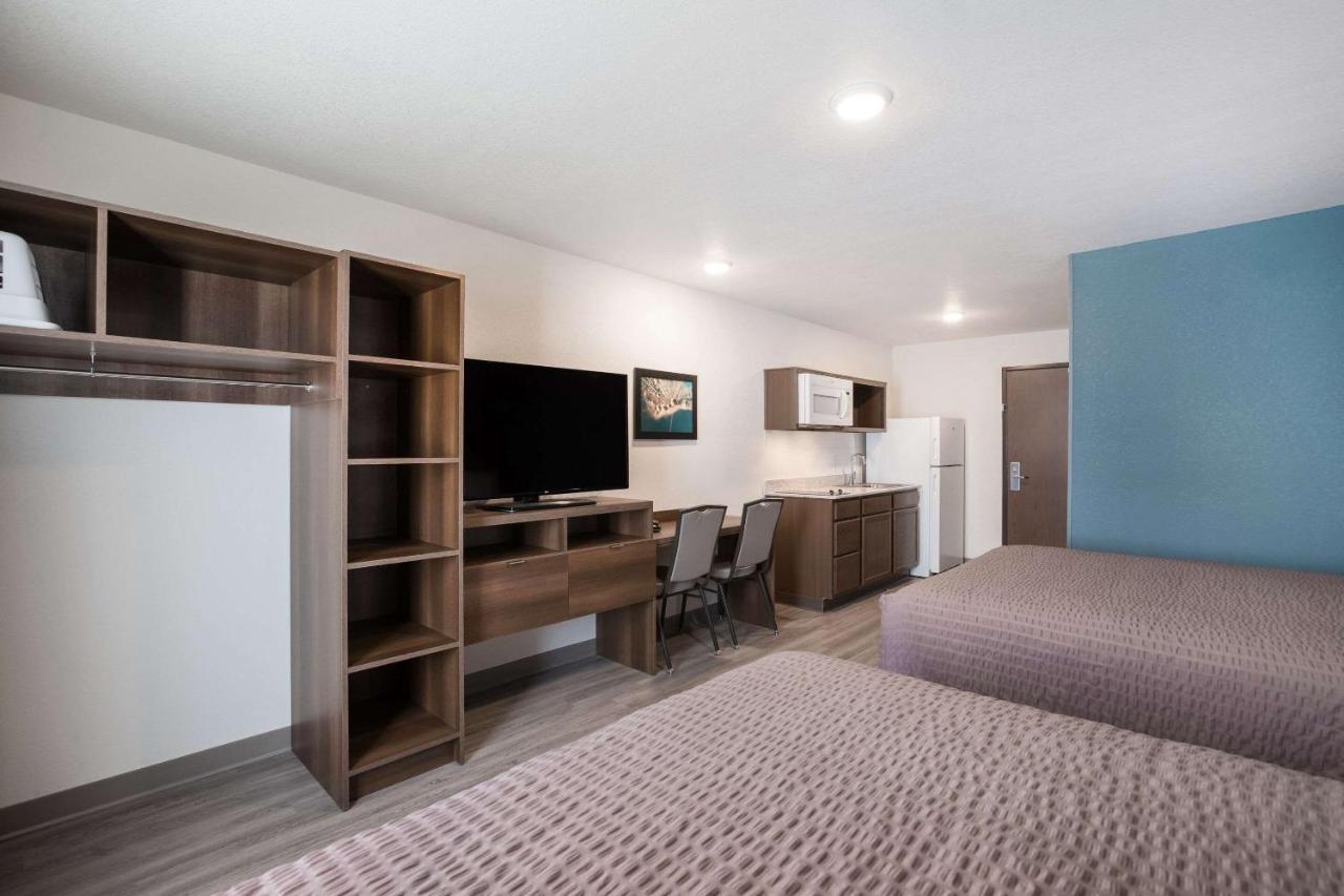 Woodspring Suites Detroit Madison Heights Εξωτερικό φωτογραφία