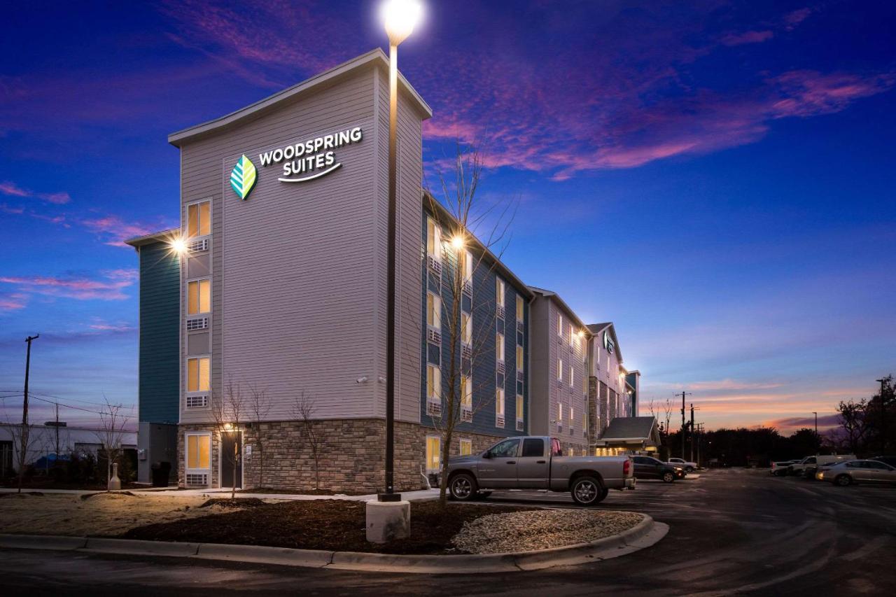Woodspring Suites Detroit Madison Heights Εξωτερικό φωτογραφία